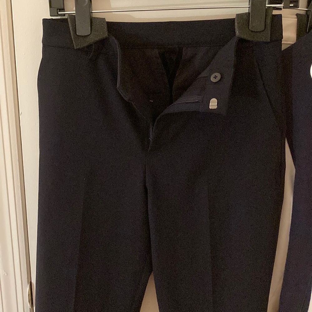 Uniqlo woman working pant